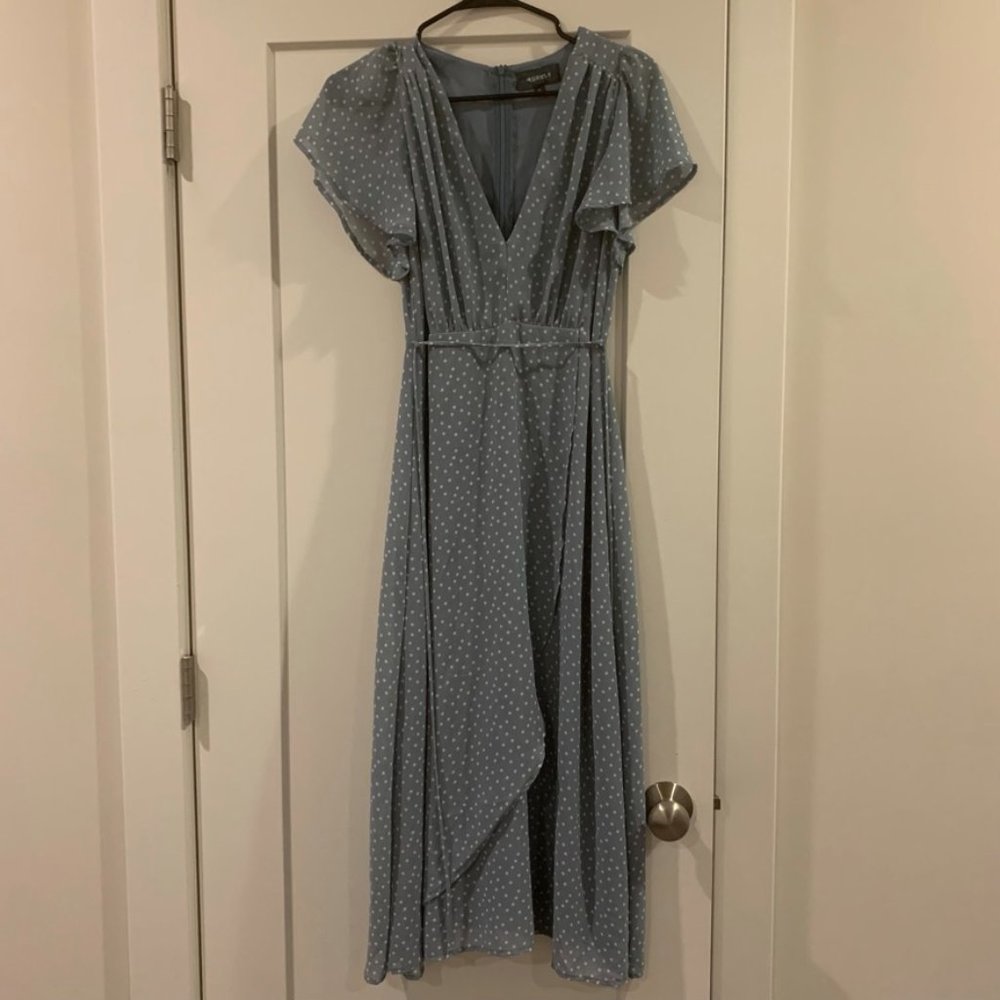4SI3NNA baby blue midi dress with white polka dots